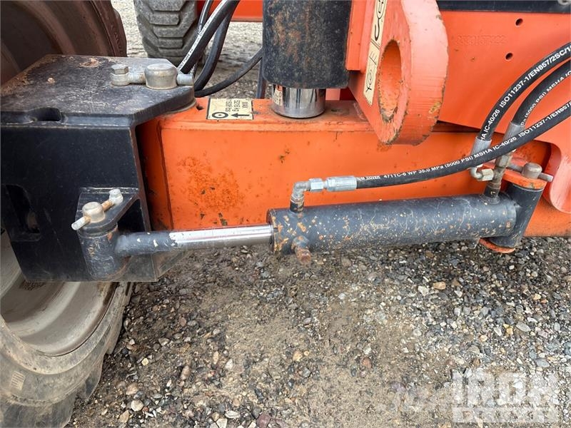 JLG 600AJ 4WD Diesel Articulating Boom Lift Zglobne dvižne ploščadi