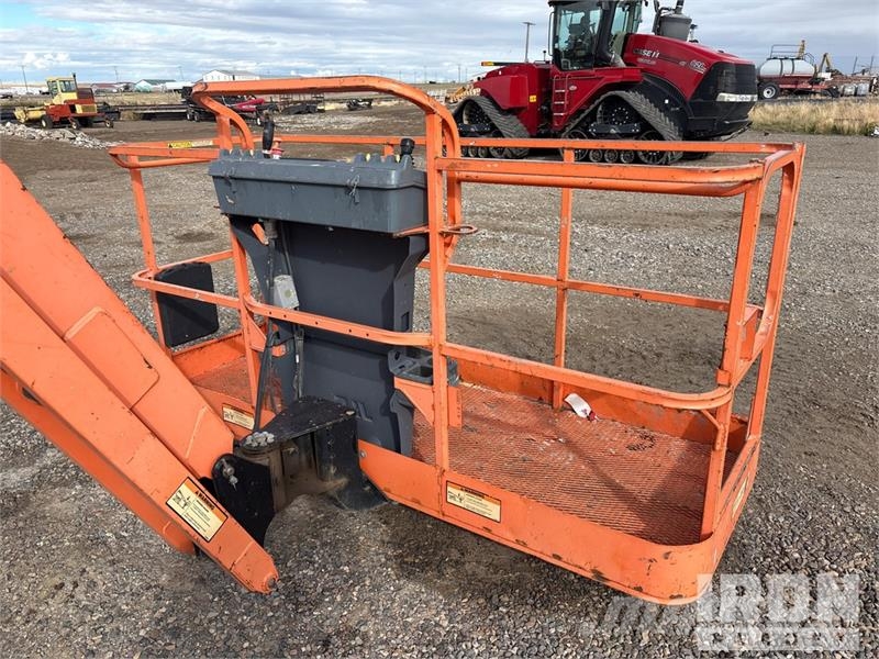 JLG 600AJ 4WD Diesel Articulating Boom Lift Zglobne dvižne ploščadi