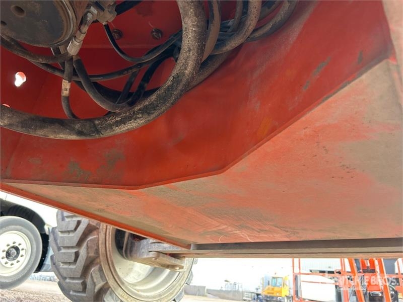 JLG 600AJ 4WD Diesel Articulating Boom Lift Iseliikuvad poomtõstukid