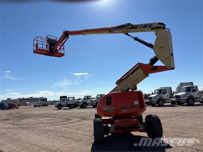 JLG 600AJ 4WD Diesel Articulating Boom Lift Knikarmhoogwerkers