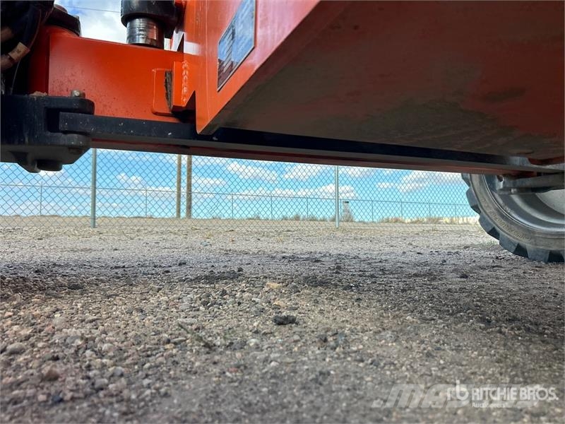 JLG 600AJ 4WD Diesel Articulating Boom Lift Iseliikuvad poomtõstukid