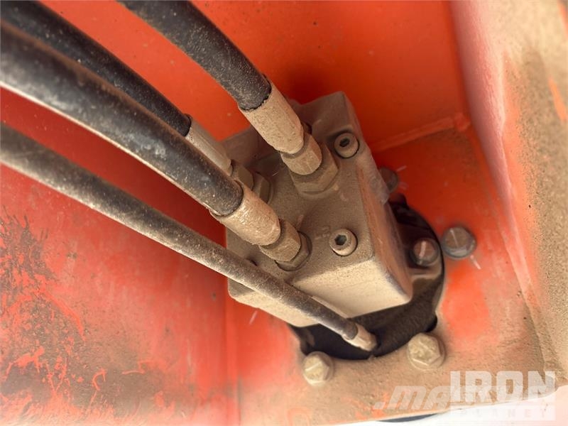 JLG 600AJ 4WD Diesel Articulating Boom Lift Zglobne dvižne ploščadi