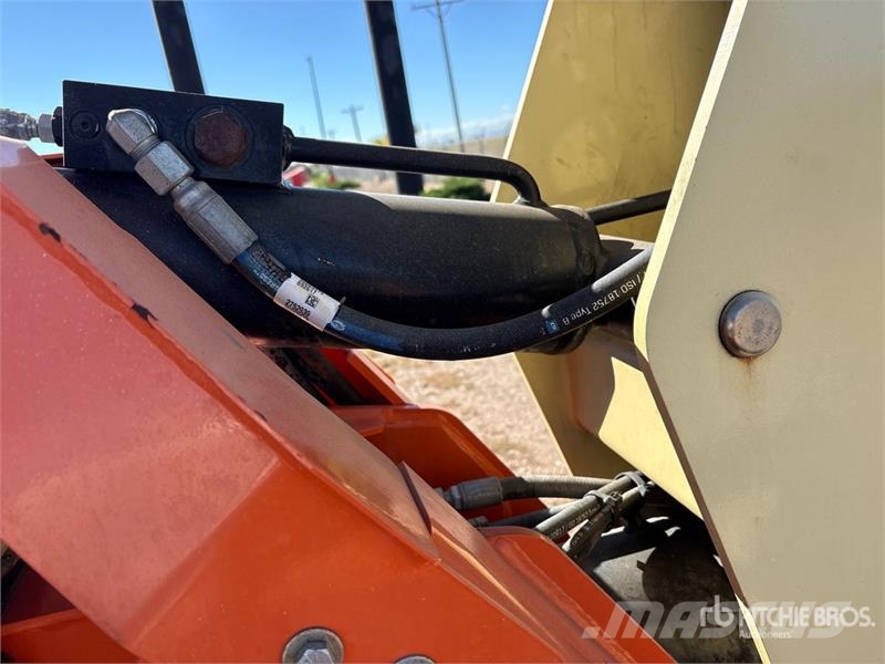 JLG 600AJ 4WD Diesel Articulating Boom Lift Knikarmhoogwerkers