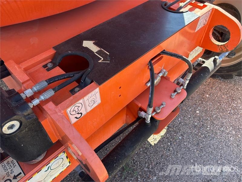 JLG 600AJ 4WD Diesel Articulating Boom Lift Knikarmhoogwerkers