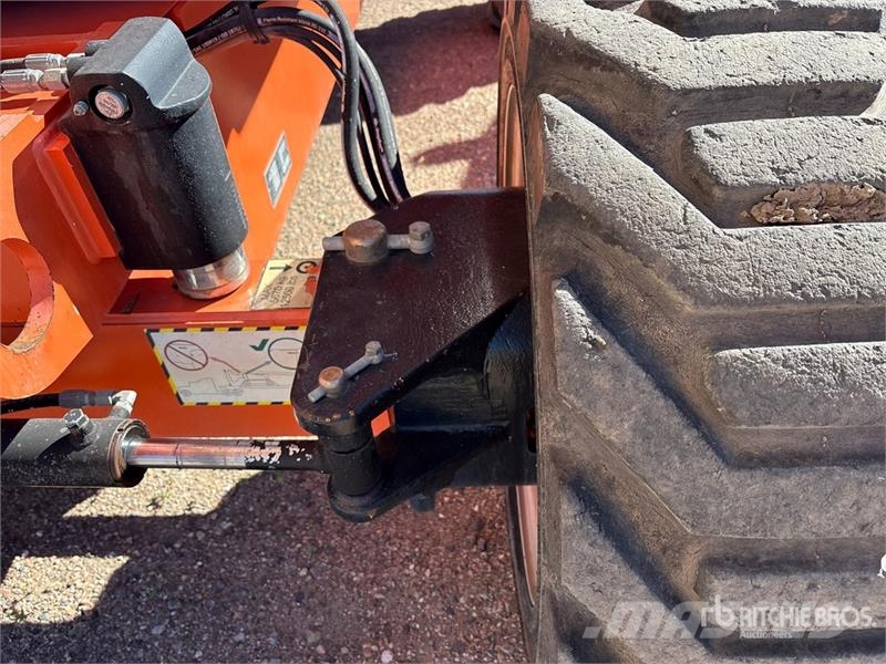 JLG 600AJ 4WD Diesel Articulating Boom Lift Knikarmhoogwerkers