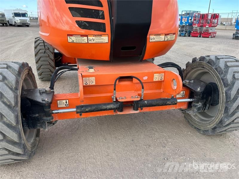JLG 600AJ 4WD Diesel Articulating Boom Lift Iseliikuvad poomtõstukid