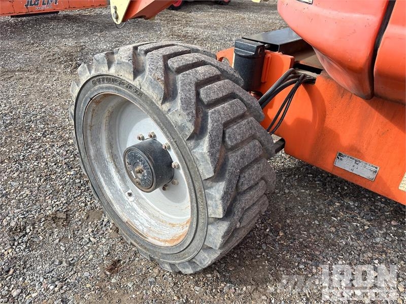 JLG 600AJ 4WD Diesel Articulating Boom Lift Zglobne dvižne ploščadi