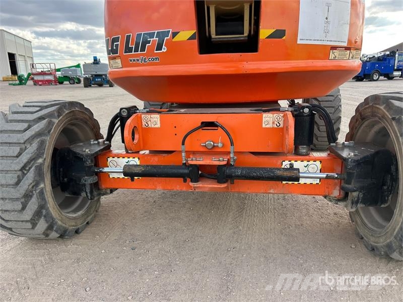 JLG 600AJ 4WD Diesel Articulating Boom Lift Iseliikuvad poomtõstukid