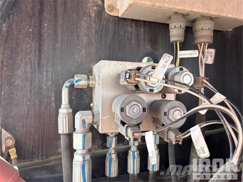 JLG 600S Teleskoop poomtõstukid
