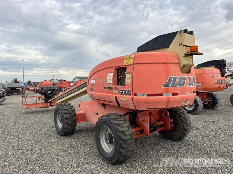 JLG 600S 4WD Diesel Telescopic Boom Lift Teleszkópos emelők