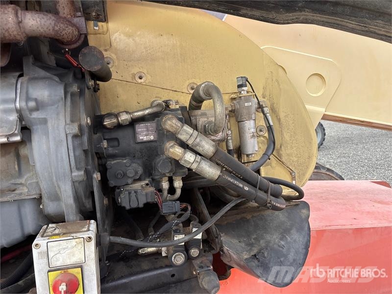 JLG 600S 4WD Diesel Telescopic Boom Lift Teleszkópos emelők