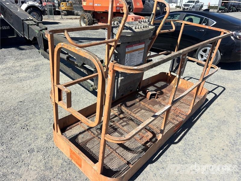 JLG 600SJ 4WD Dual Fuel Telescopic Boom Lift Nacelles télescopiques