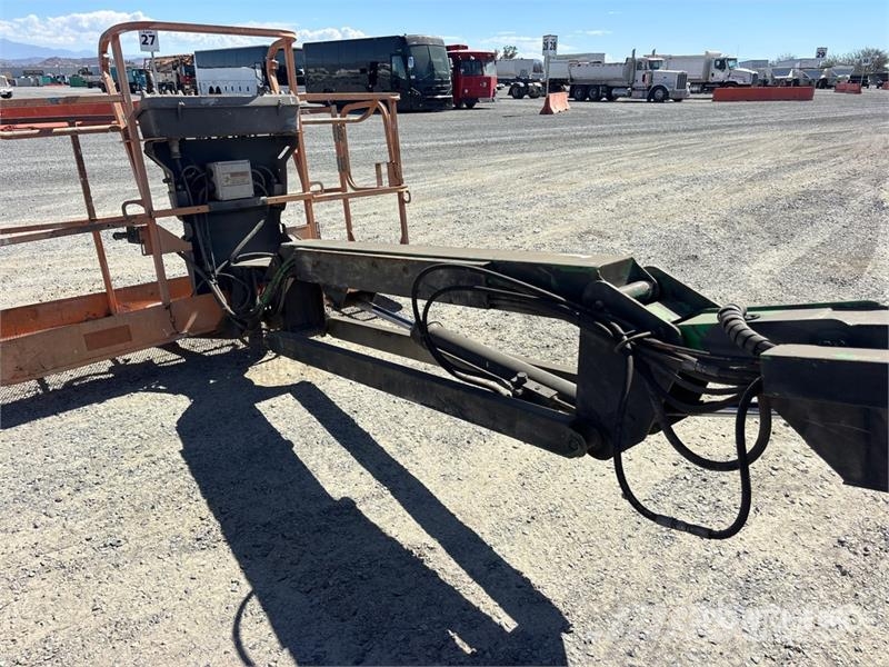JLG 600SJ 4WD Dual Fuel Telescopic Boom Lift Nacelles télescopiques