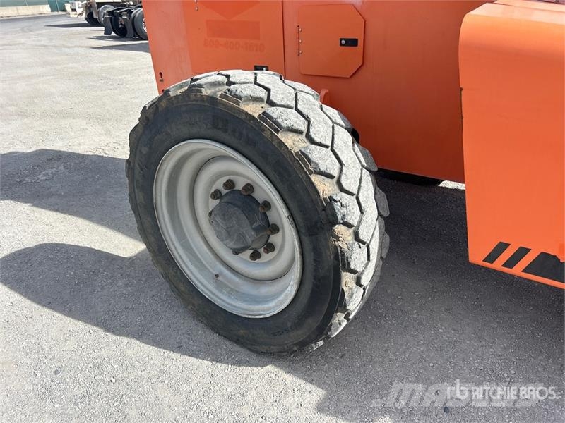 JLG 6036 Teleskopski viličarji