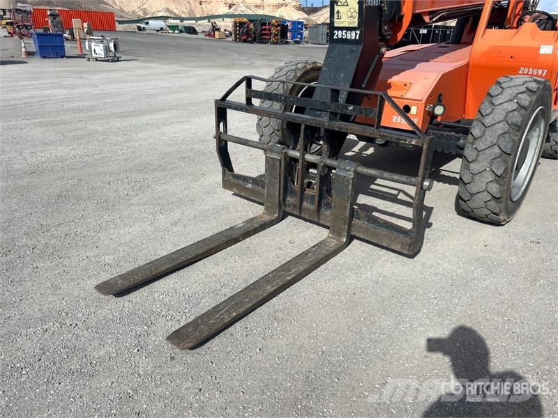 JLG 6036 Teleskopski viličarji