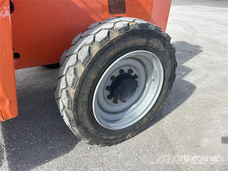 JLG 6036 Teleskopski viličarji
