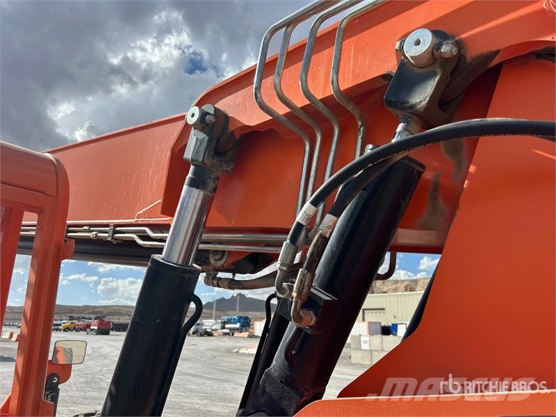 JLG 6036 Teleskopski viličarji