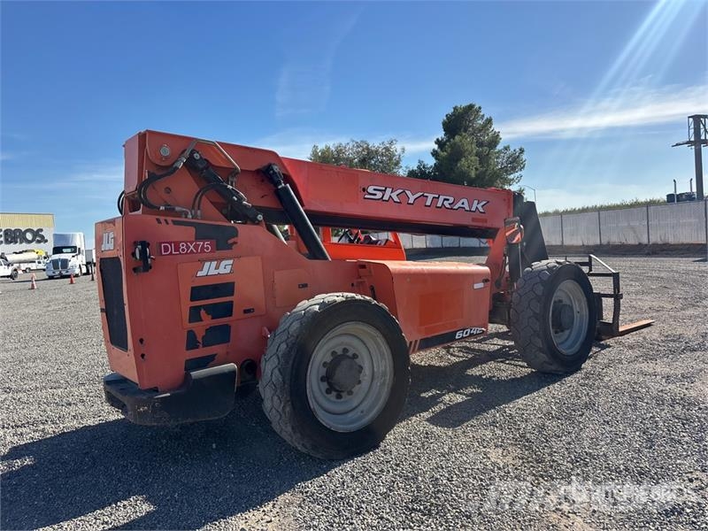 JLG 6042 伸縮臂操作車