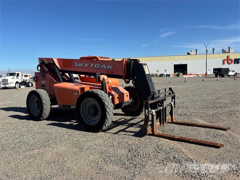 JLG 6042 伸縮臂操作車