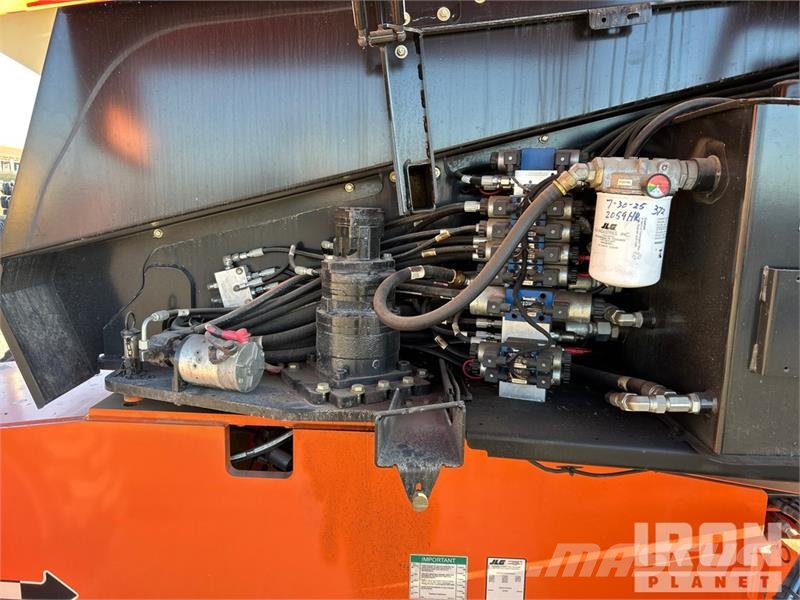 JLG 660SJ 4WD Diesel Telescopic Boom Lift Teleszkópos emelők