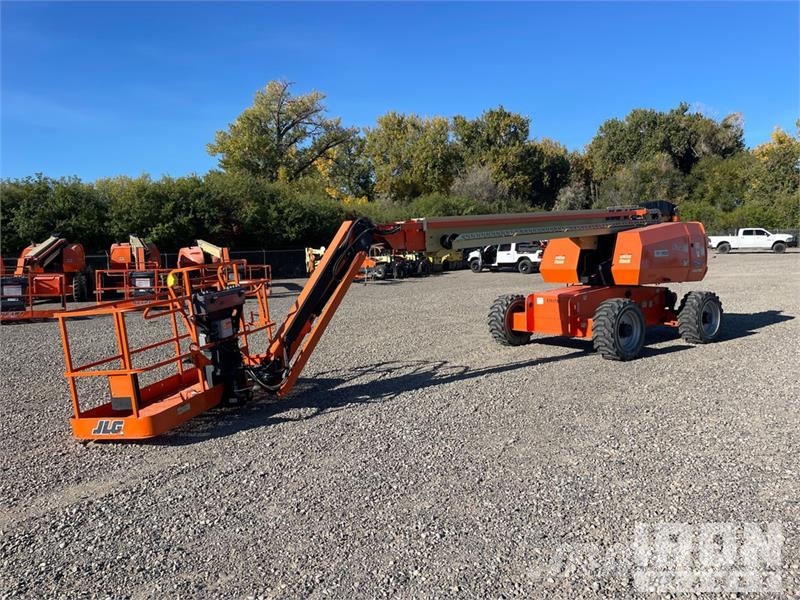 JLG 660SJ 4WD Diesel Telescopic Boom Lift - Factory Re Telescopic boom lifts