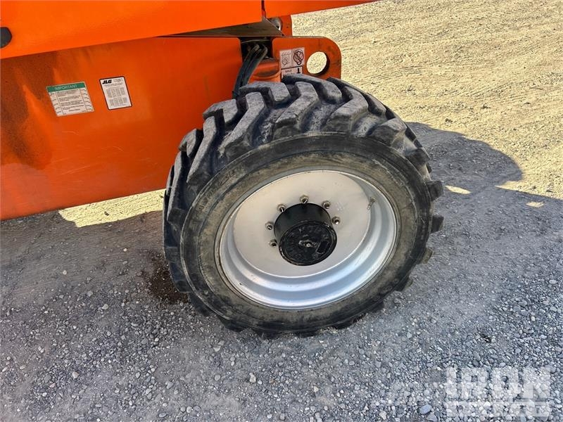 JLG 660SJ 4WD Diesel Telescopic Boom Lift Teleszkópos emelők