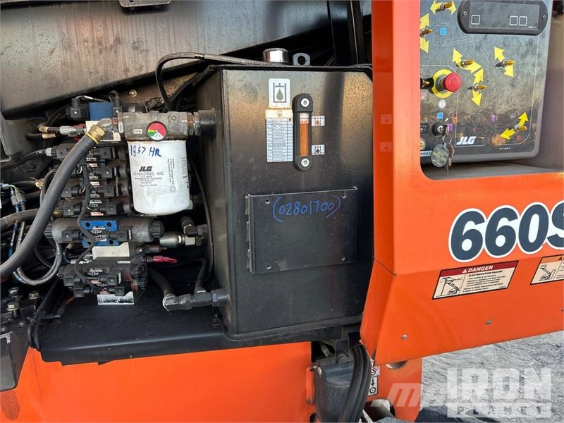 JLG 660SJ 4WD Diesel Telescopic Boom Lift Teleszkópos emelők