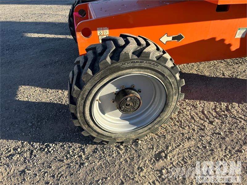 JLG 660SJ 4WD Diesel Telescopic Boom Lift Teleszkópos emelők