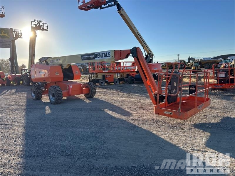 JLG 660SJ 4WD Diesel Telescopic Boom Lift Teleszkópos emelők