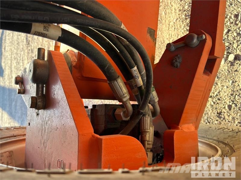 JLG 660SJ 4WD Diesel Telescopic Boom Lift Teleszkópos emelők
