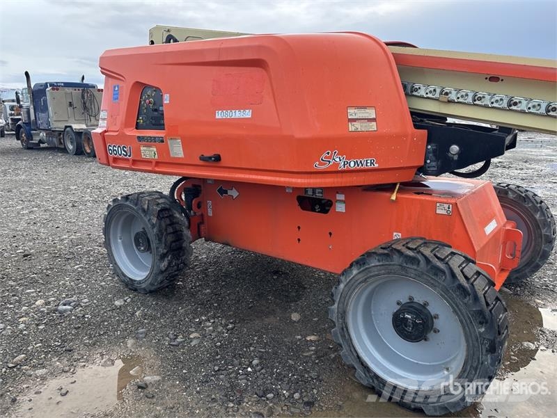 JLG 660SJ 4WD Diesel Telescopic Boom Lift ブームリフト 直伸型