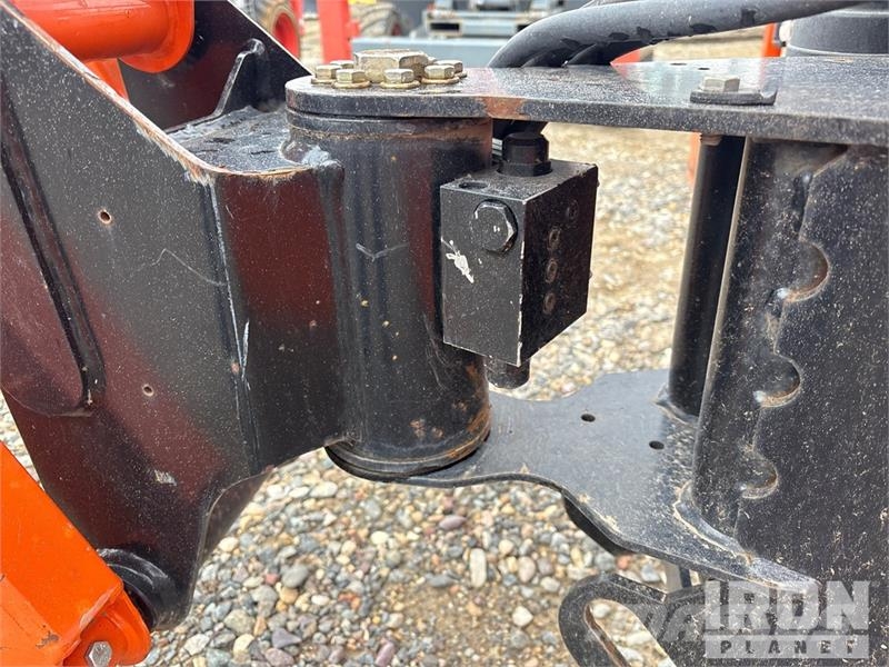 JLG 660SJ 4WD Diesel Telescopic Boom Lift - Factory Re Plataformas con brazo de elevación telescópico