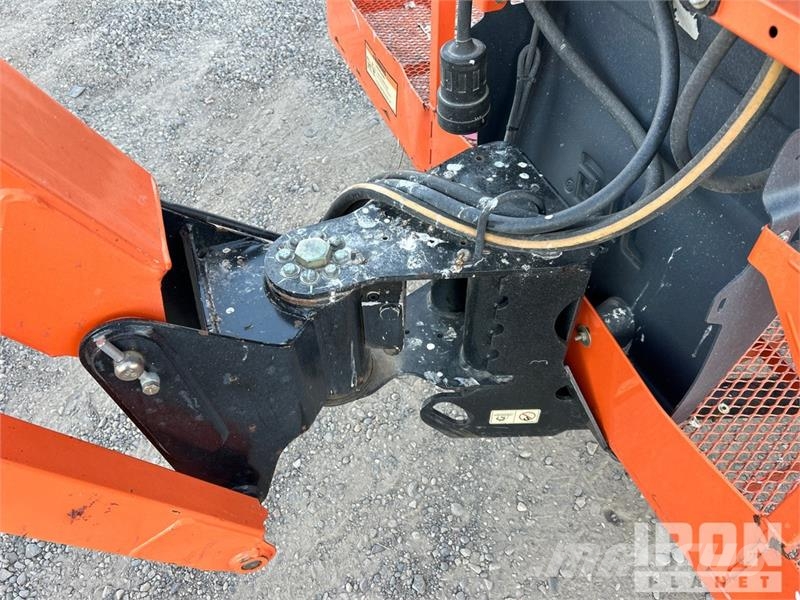 JLG 660SJ 4WD Diesel Telescopic Boom Lift Teleszkópos emelők