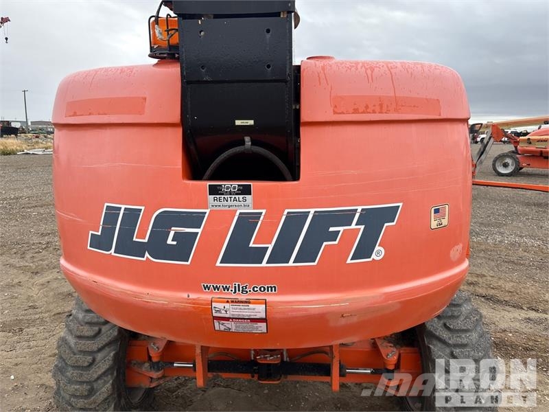 JLG 660SJ 4WD Diesel Telescopic Boom Lift - Factory Re Plataformas con brazo de elevación telescópico