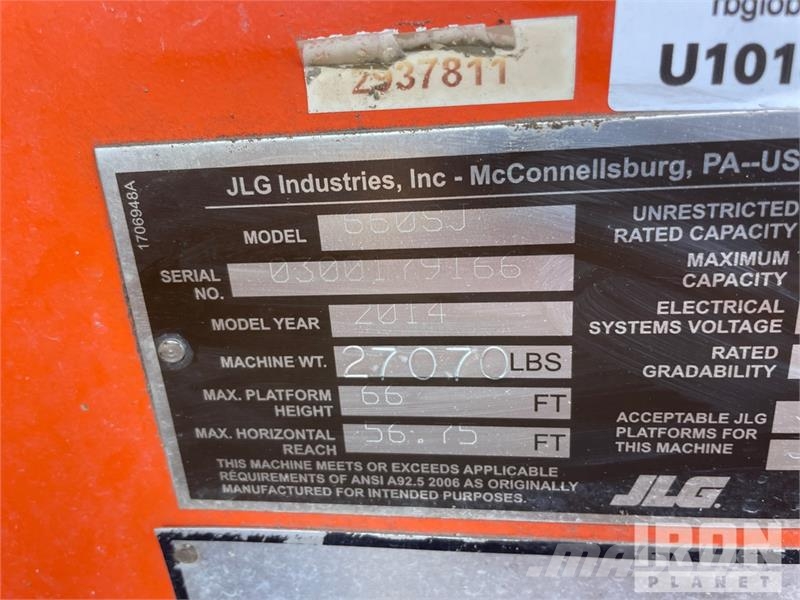 JLG 660SJ 4WD Diesel Telescopic Boom Lift - Factory Re Telescopic boom lifts