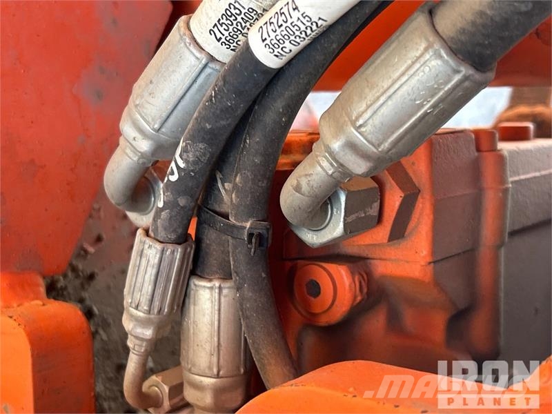JLG 660SJ 4WD Diesel Telescopic Boom Lift Teleszkópos emelők