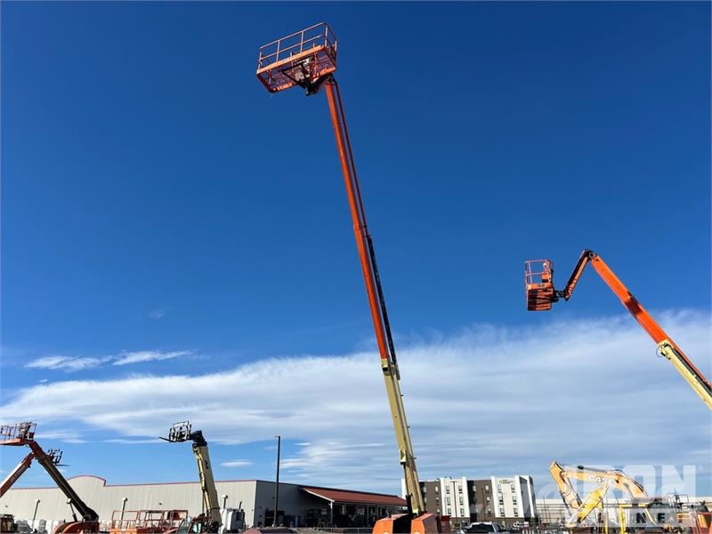 JLG 660SJ 4WD Diesel Telescopic Boom Lift Teleszkópos emelők