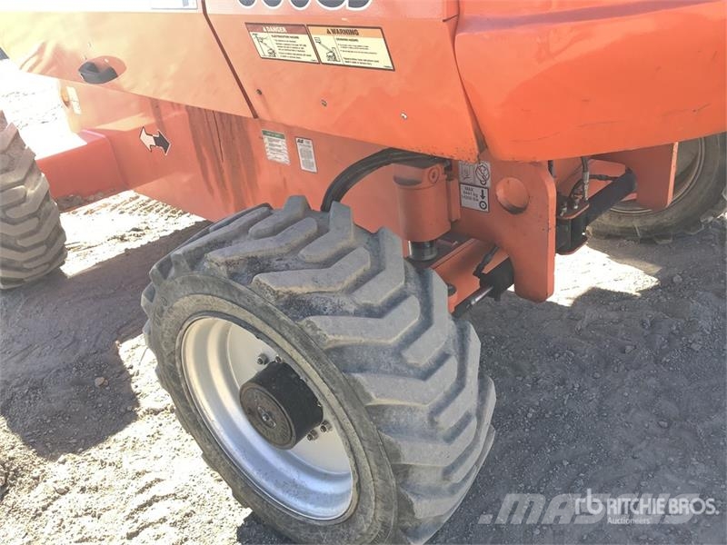 JLG 660SJ 4WD Diesel Telescopic Boom Lift Teleskopske podizne platforme