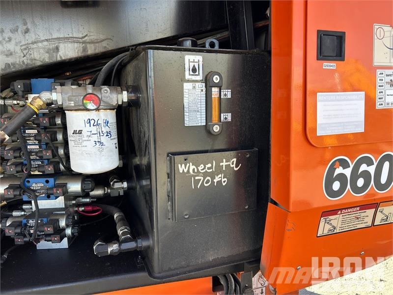 JLG 660SJ 4WD Diesel Telescopic Boom Lift Teleszkópos emelők