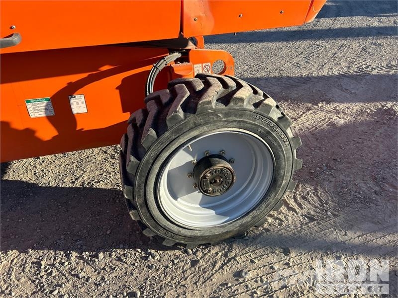 JLG 660SJ 4WD Diesel Telescopic Boom Lift Teleszkópos emelők