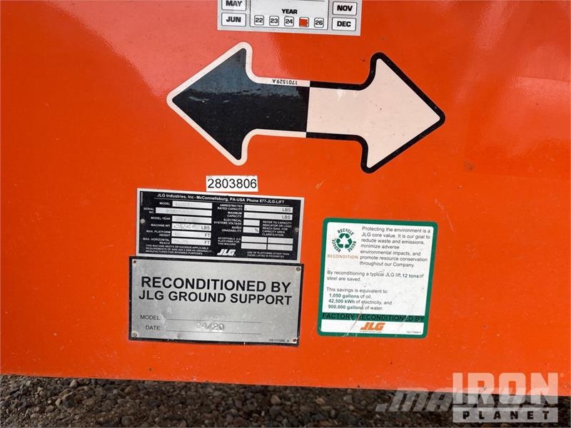 JLG 660SJ 4WD Diesel Telescopic Boom Lift - Factory Re Plataformas con brazo de elevación telescópico