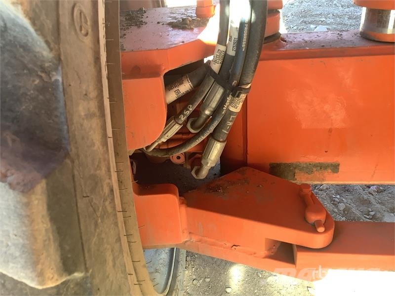 JLG 660SJ 4WD Diesel Telescopic Boom Lift Teleskopske podizne platforme