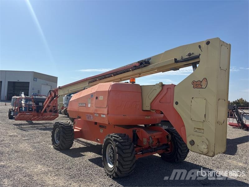 JLG 800 AJ 2WD Diesel Articulating Boom Lift Nacele cu brat articulat