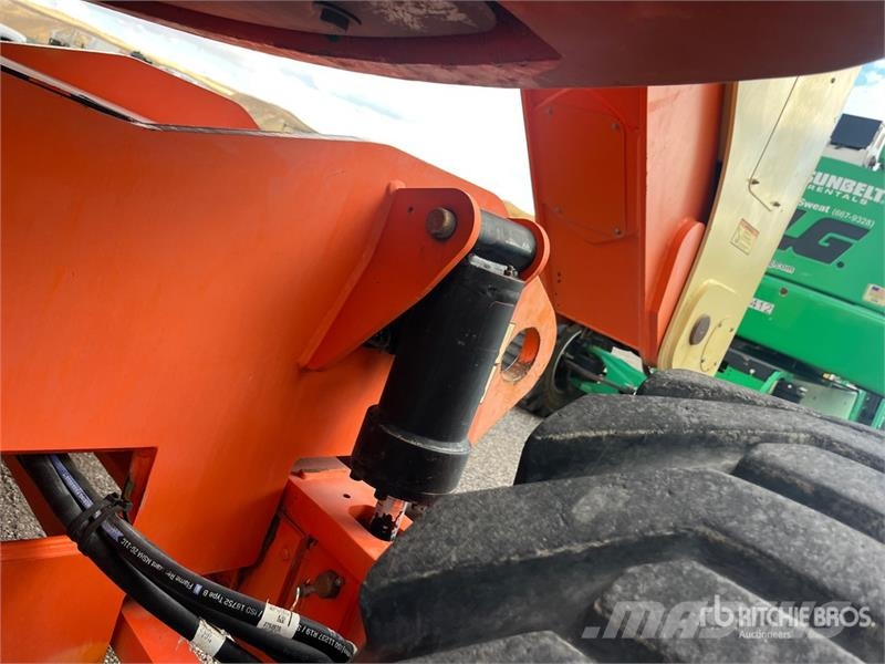 JLG 800 AJ 4WD Diesel Articulating Boom Lift رافعات سلة مفصلية