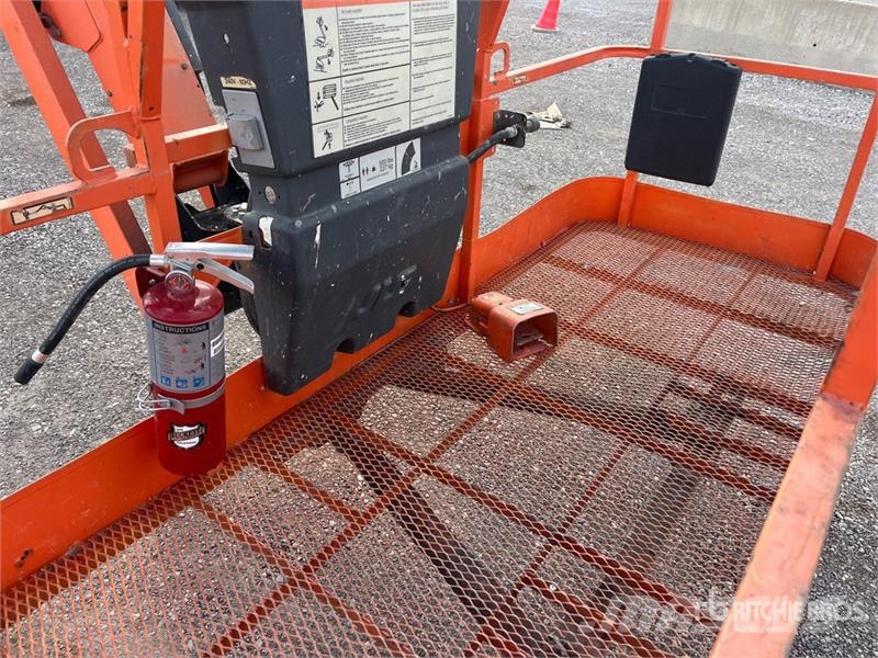 JLG 800 AJ 4WD Diesel Articulating Boom Lift رافعات سلة مفصلية