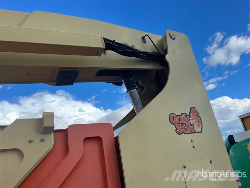 JLG 800 AJ 4WD Diesel Articulating Boom Lift رافعات سلة مفصلية