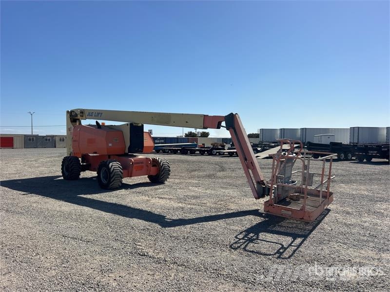 JLG 800 AJ Diesel Articulating Boom Lift Zglobne podizne platforme