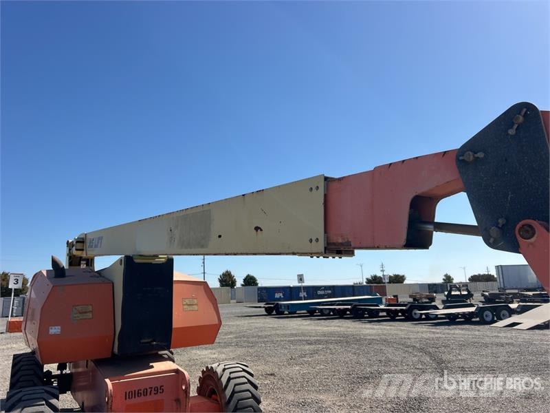 JLG 800 AJ Diesel Articulating Boom Lift Zglobne podizne platforme
