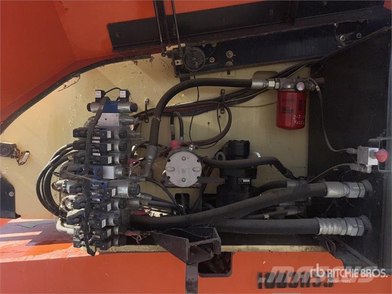 JLG 800 AJ Diesel Articulating Boom Lift Ανυψωτήρες με αρθρωτό βραχίονα
