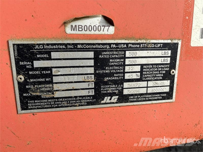 JLG 800AJ 4WD Dual Fuel Articulating Boom Lift Articulated boom lifts